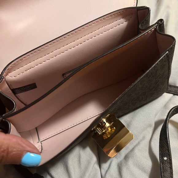 Beautiful micheal kors purse & wallet set - Picture 5 of 13